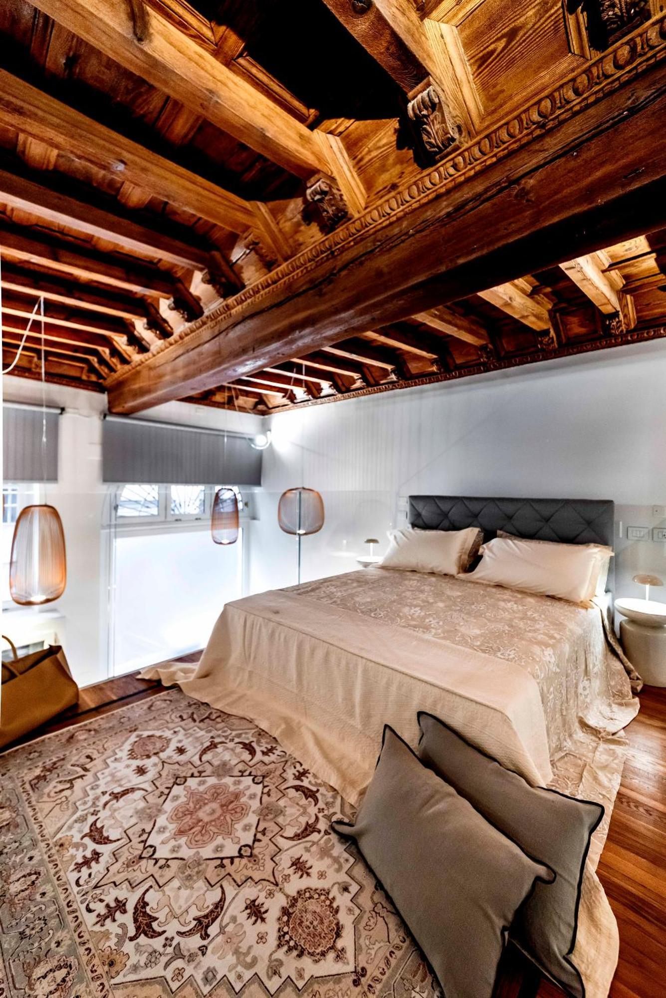 Dream Suites Milano Duomo Exterior photo